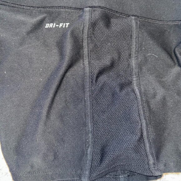 Nike Black Dri-FIT Women’s Shorts/Spandex – Size Medium - Picture 5 of 5